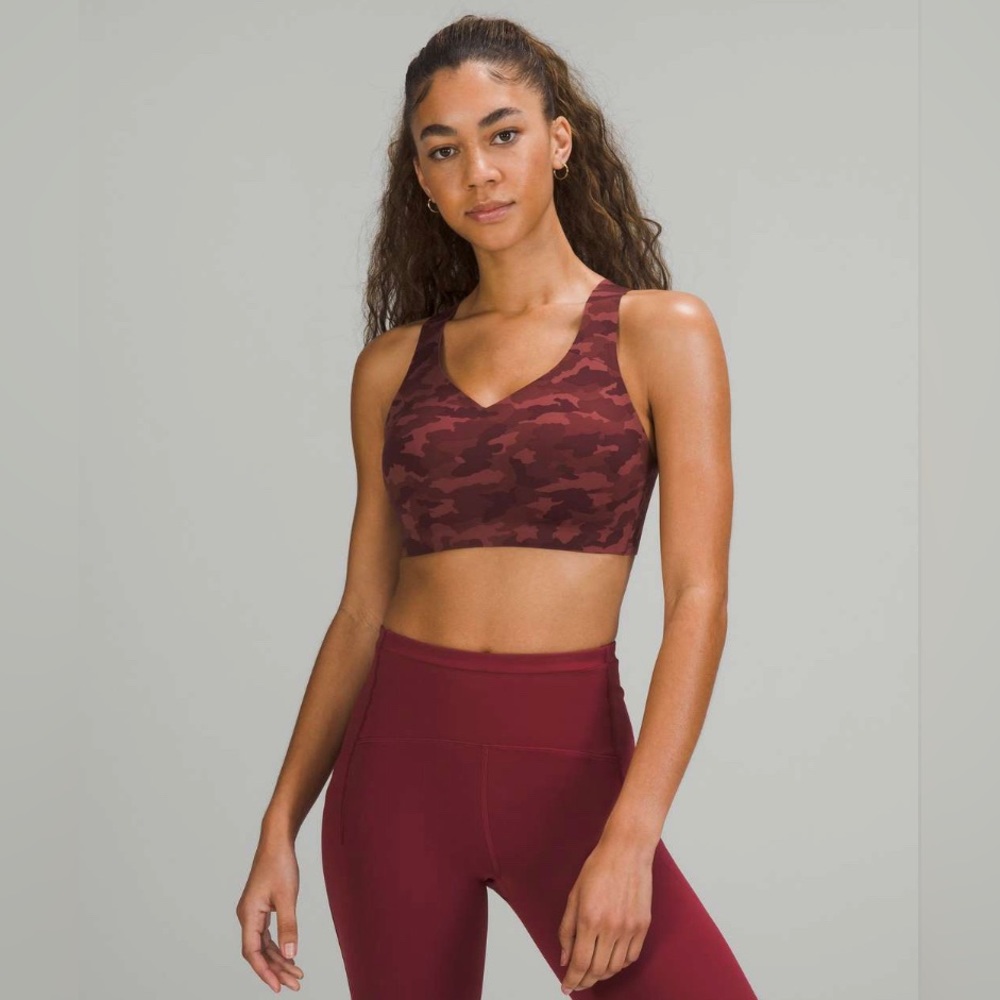 NWT Lululemon Enlite Weave-Back Bra High Support 32D in Camo Smokey Red - Picture 6 of 8